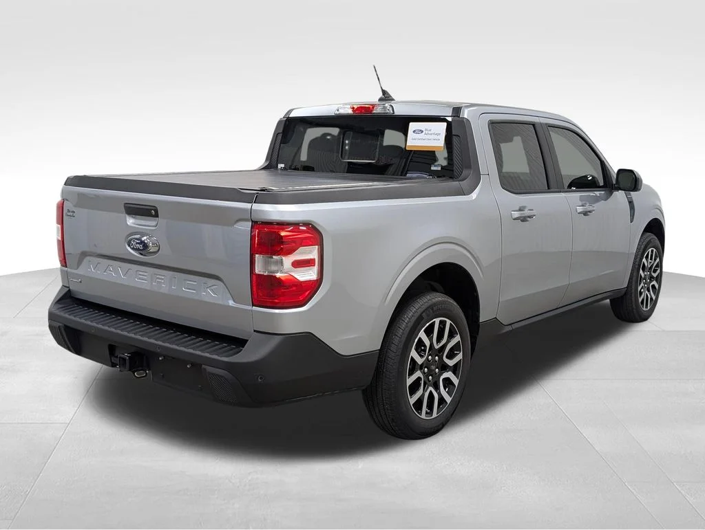 Certified Used 2024 Iconic Silver Metallic Ford Lariat image 20