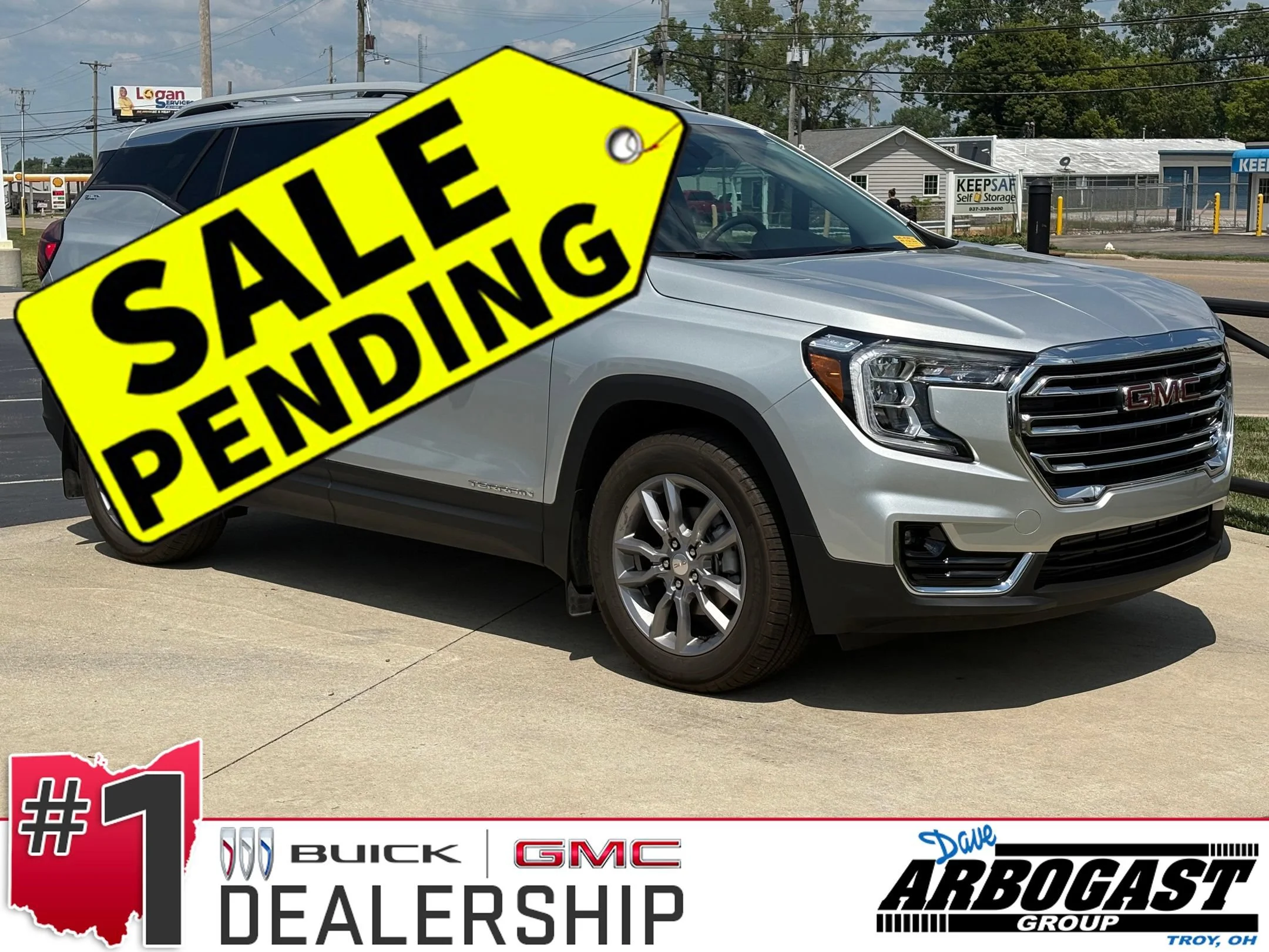 Used 2022 QUICKSILVER METALLIC GMC SLT image 1