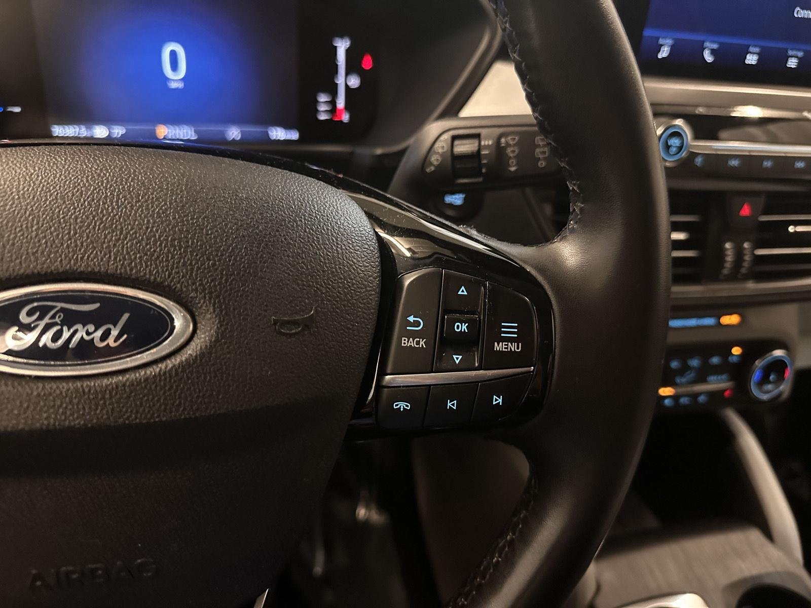 Used 2023 Agate Black Metallic Ford Active image 24