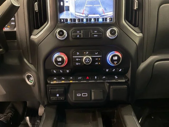 Used 2021 Red GMC AT4 image 20