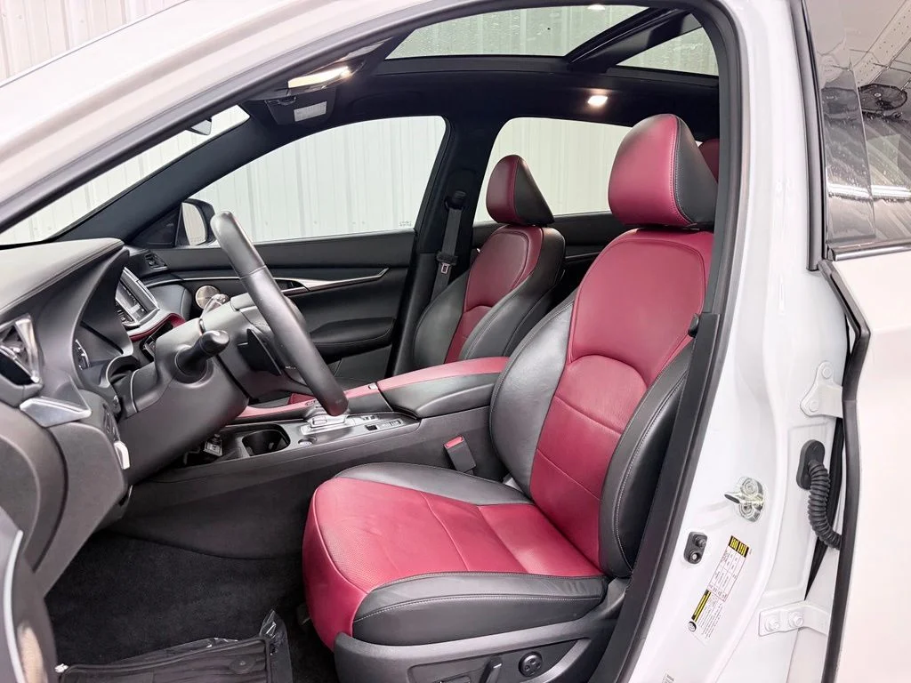 Certified Used 2023 White INFINITI SPORT image 13