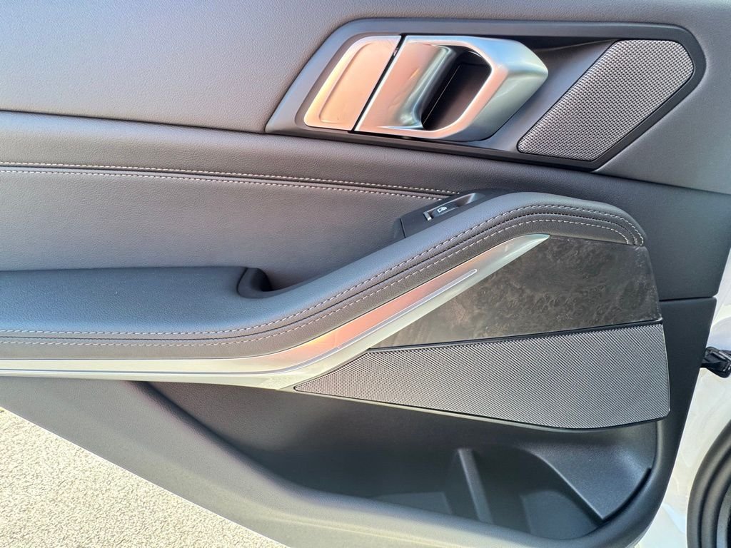 2026 BMW X5 40i - Photo 18