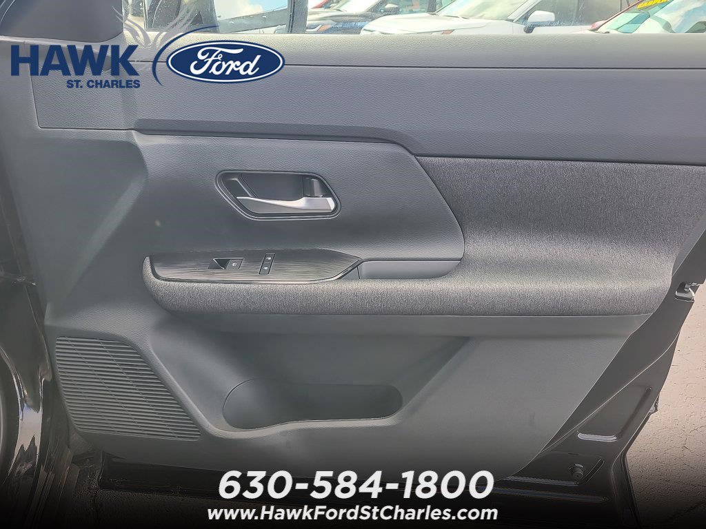 Used 2025 Super Black Nissan SV image 22