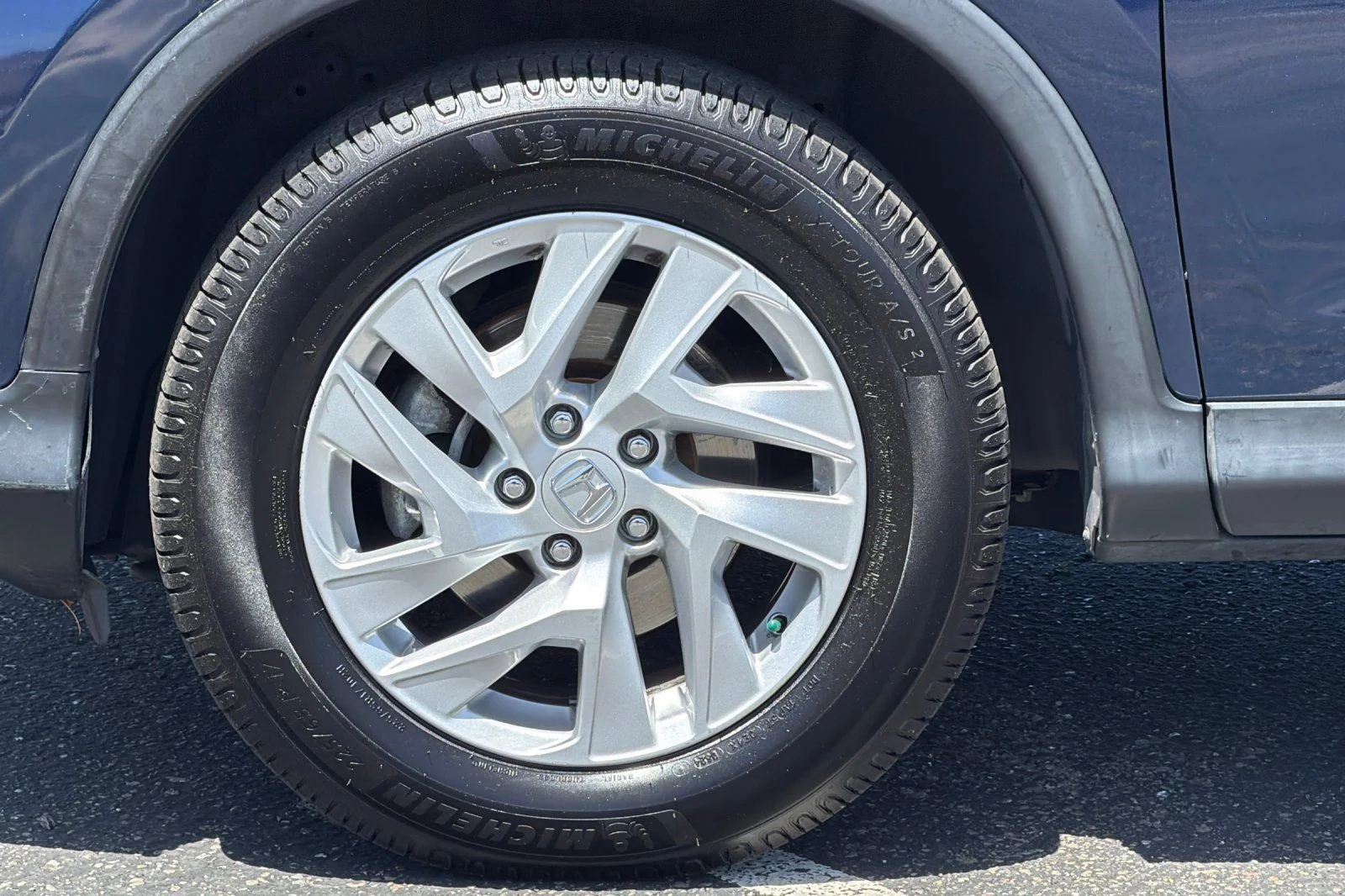 Used 2016  Honda EX image 5