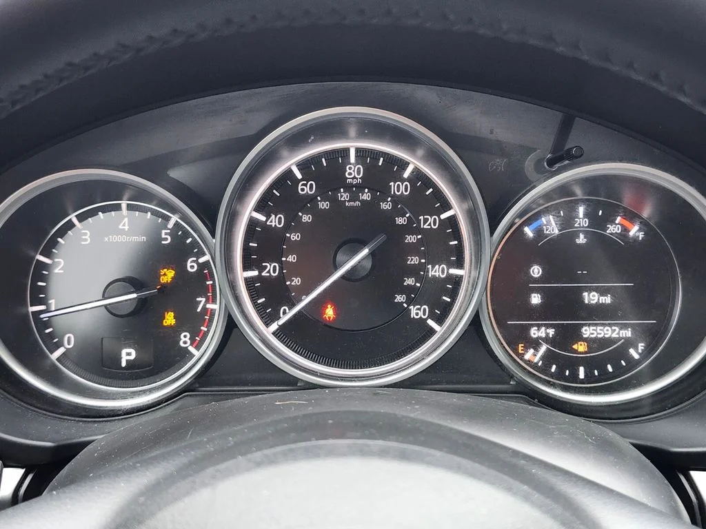 Used 2020 White Mazda Touring image 32