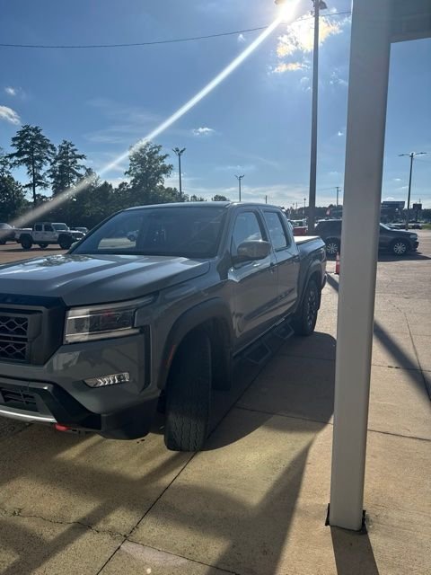 Used 2024 Gray Nissan PRO-X image 2