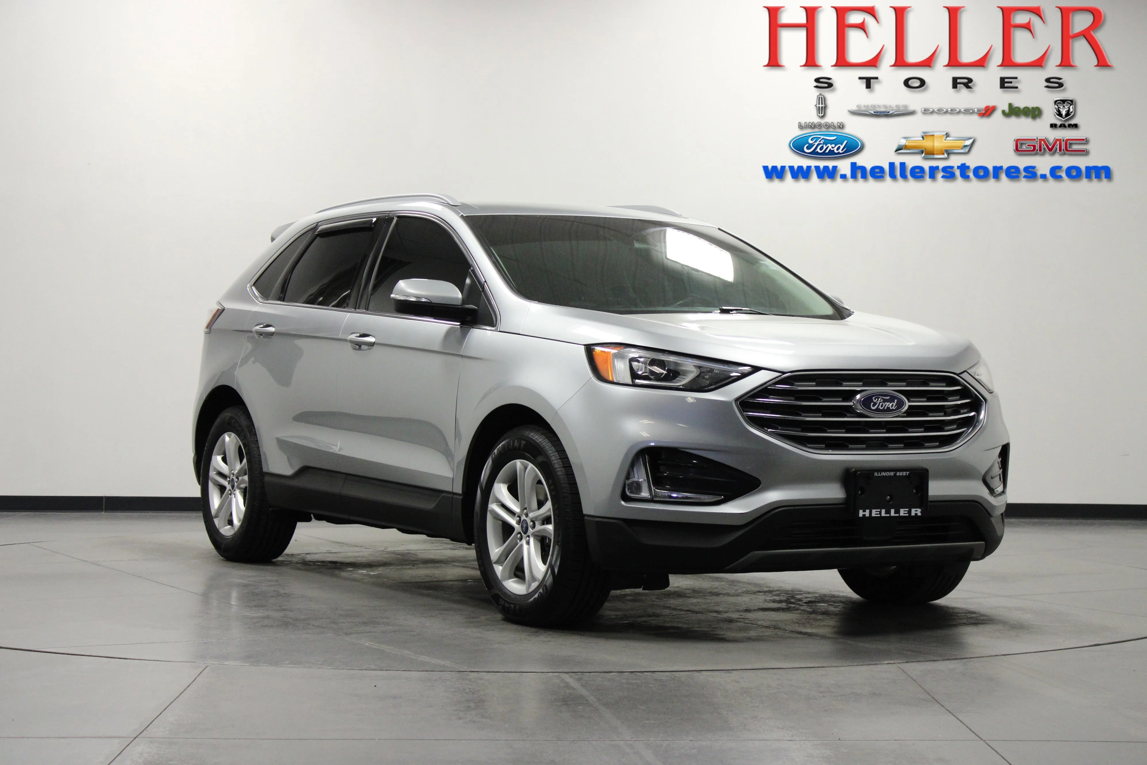 Used 2020 Iconic Silver Metallic Ford SEL image 1