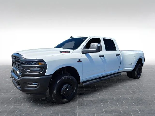 Used 2025 White Ram Tradesman image 3