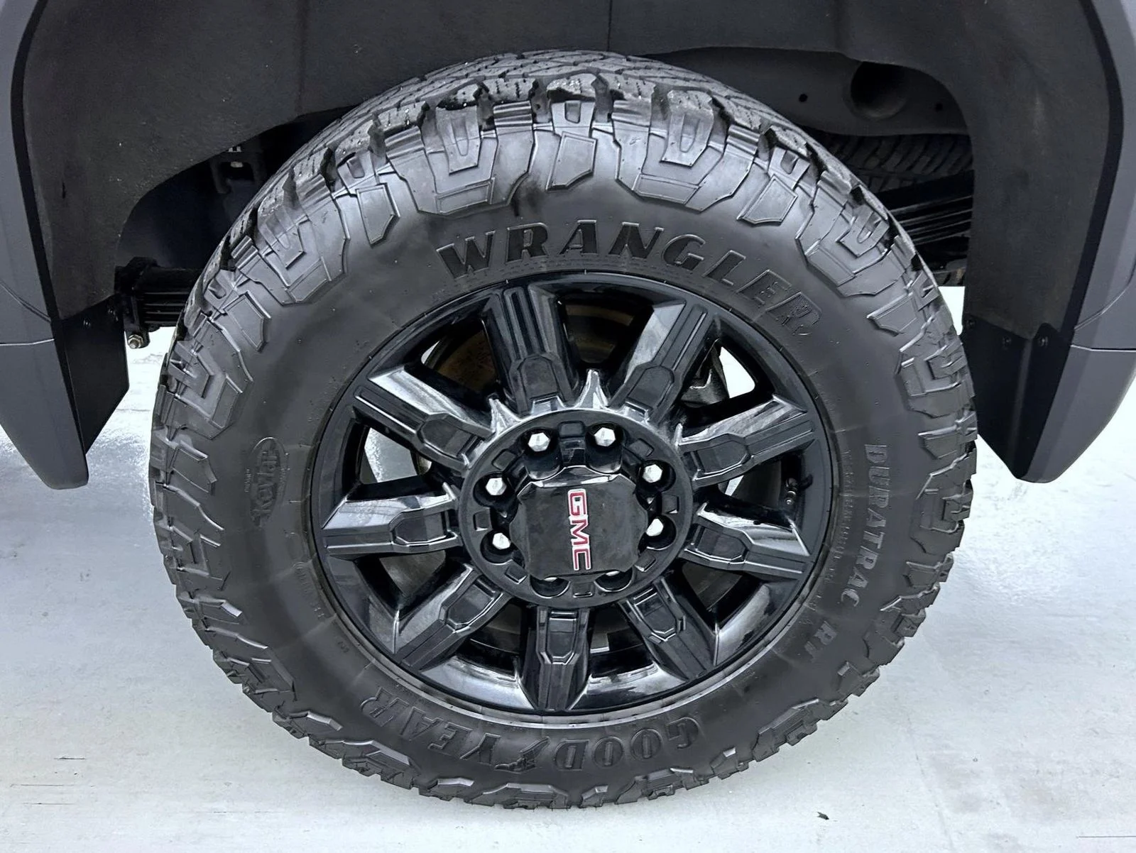 Used 2024 Red GMC AT4 image 24