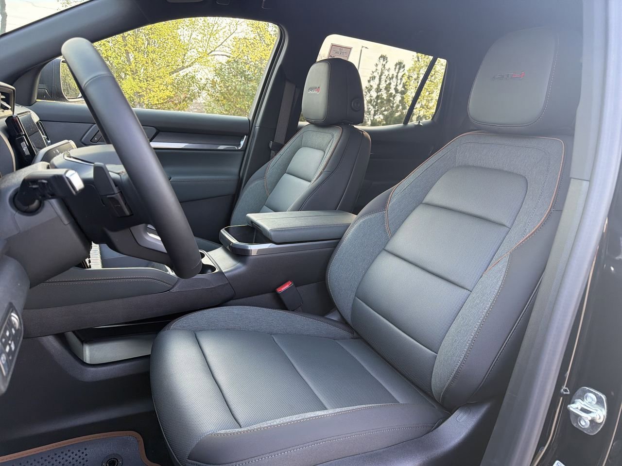 2026 GMC Terrain AT4 - Photo 16