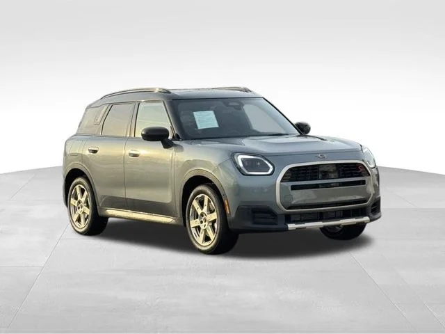 2025 MINI Countryman S ALL4's photo