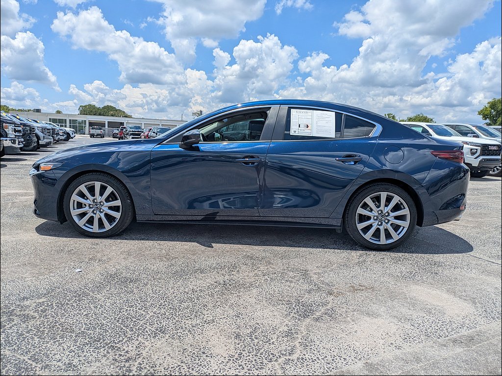 Used 2021 Deep Crystal Blue Mazda Select image 4