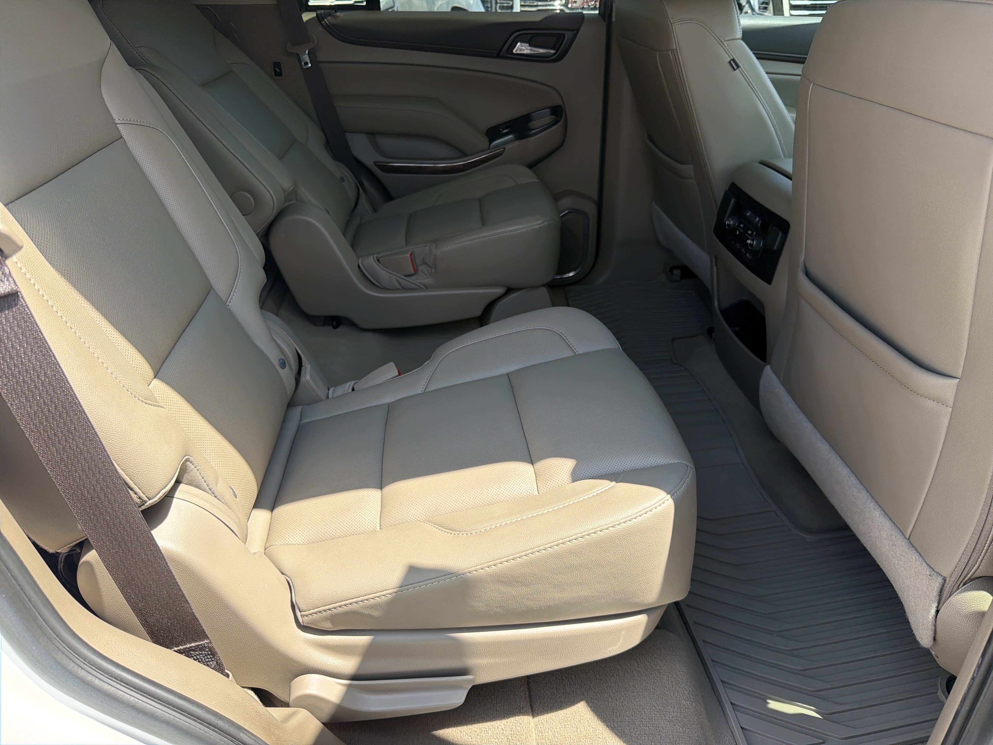 2019 GMC Yukon SLT - Photo 15