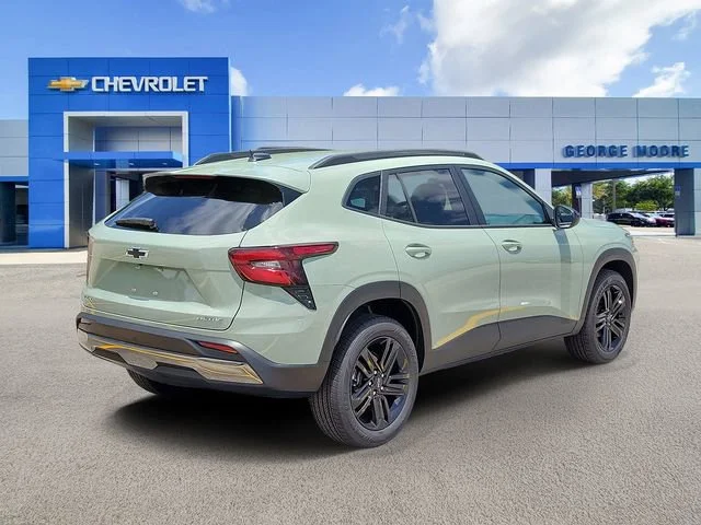 New 2026 Cacti Green Chevrolet ACTIV image 4