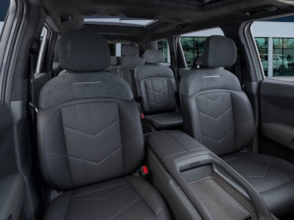 New 2027 White Kia X-Line SX-Prestige image 15