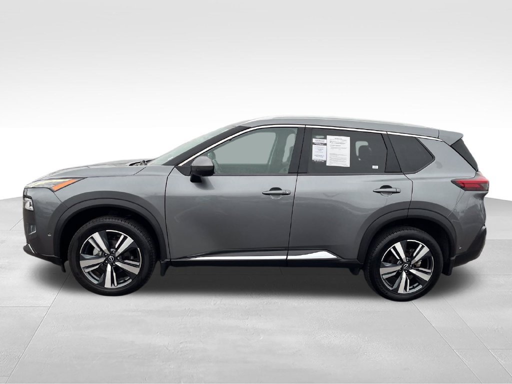 Used 2023 Gray Nissan SL image 2