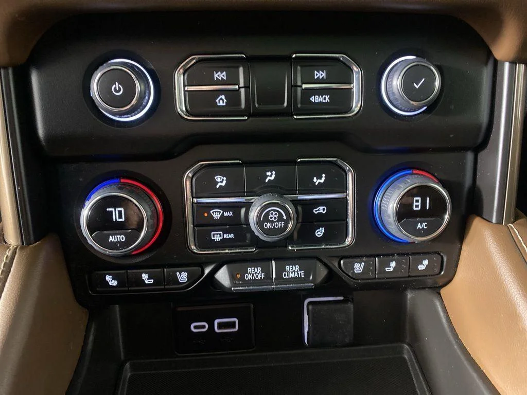 Used 2024 Iridescent Pearl Tricoat Chevrolet High Country image 21