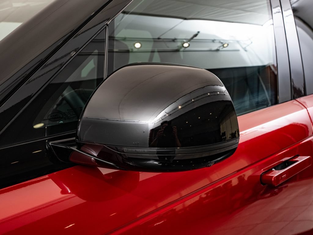 New 2026 Firenze Red Land Rover Dynamic SE image 16