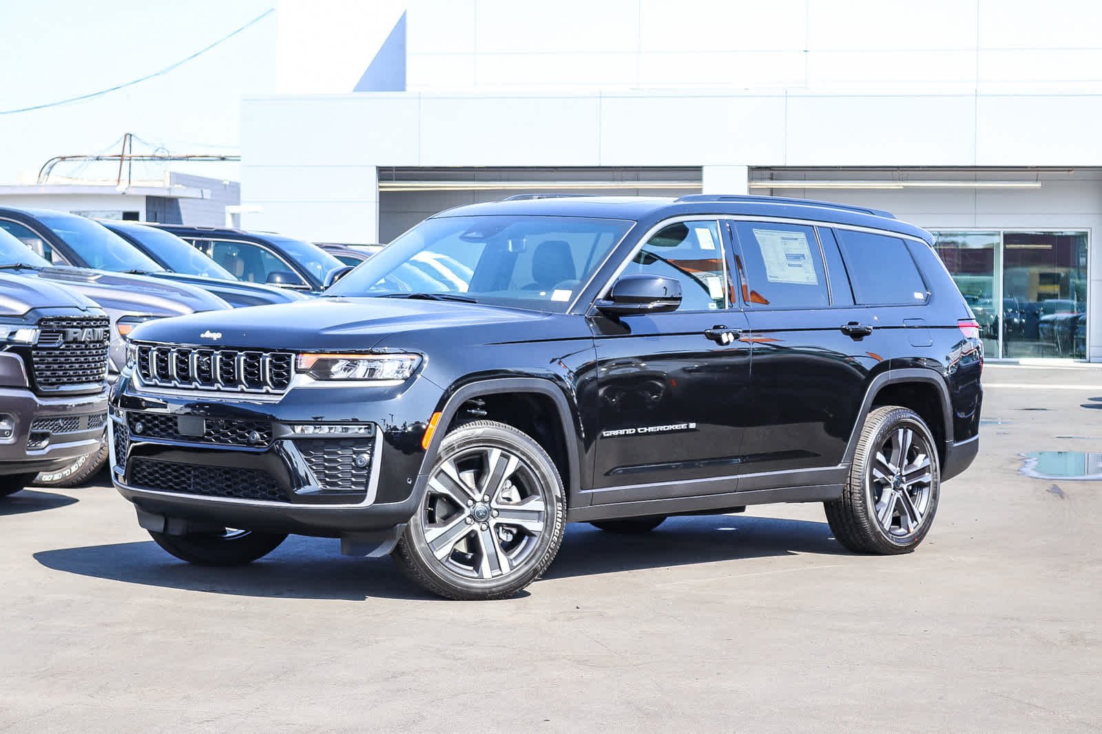 2027 Jeep Grand Cherokee L Limited