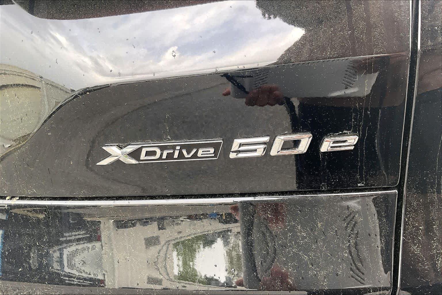 Used 2026 Black Sapphire Metallic BMW xDrive50e image 15