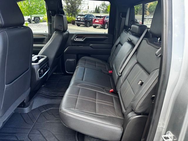 Used 2024 Slate Gray Metallic Chevrolet High Country image 15