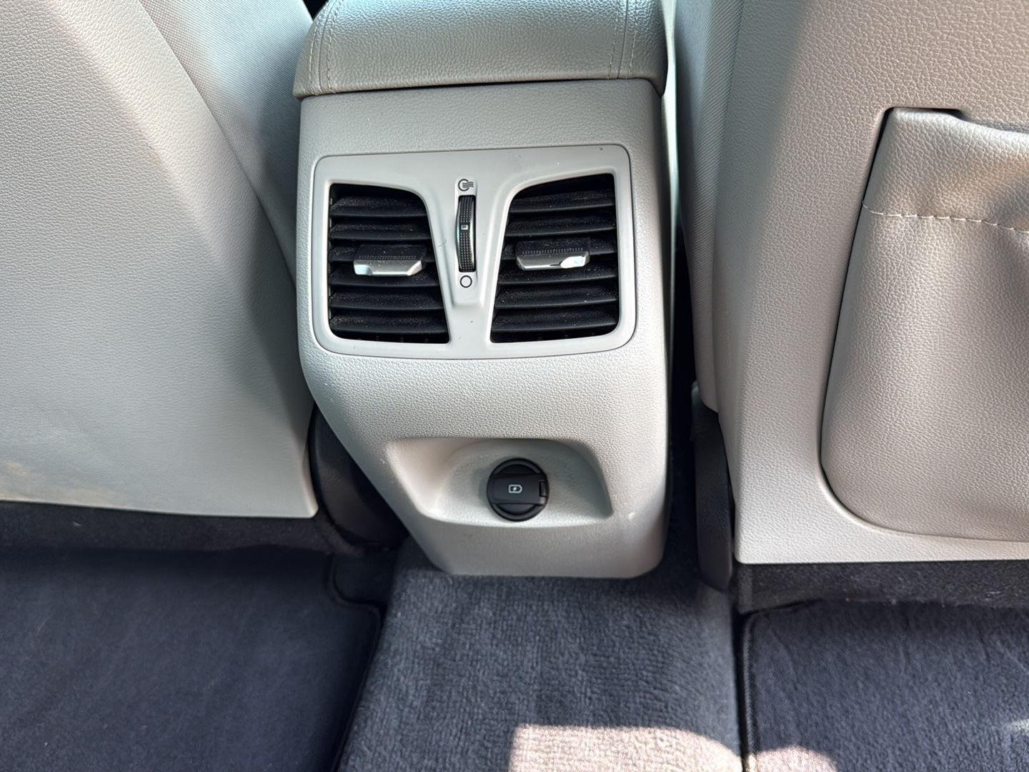 Used 2019 Machine Gray Hyundai SEL image 29