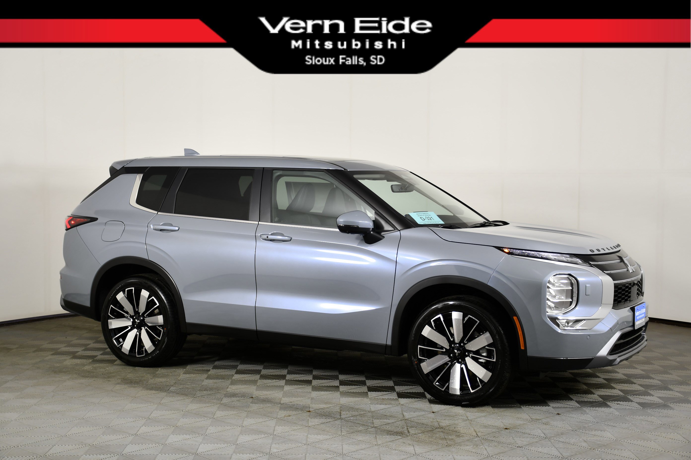2026 Mitsubishi Outlander SE S-AWC's photo