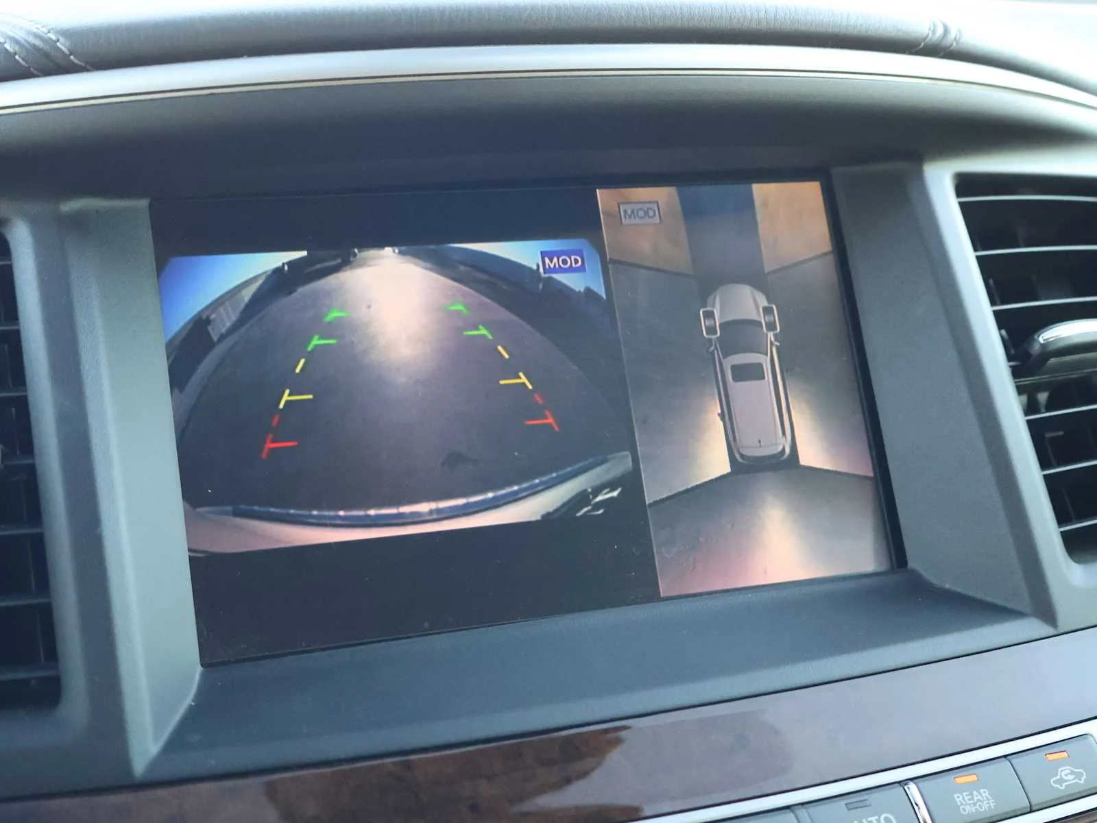 Used 2018 Liquid Platinum INFINITI  image 9