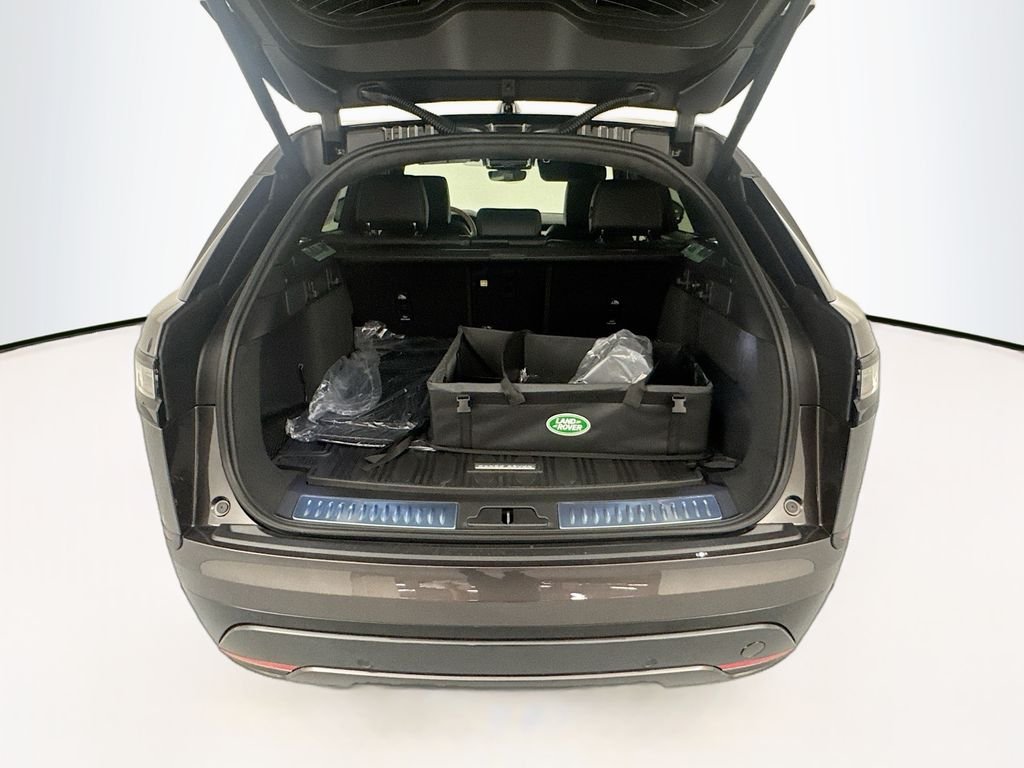 New 2026 Charente Grey Land Rover Autobiography image 27