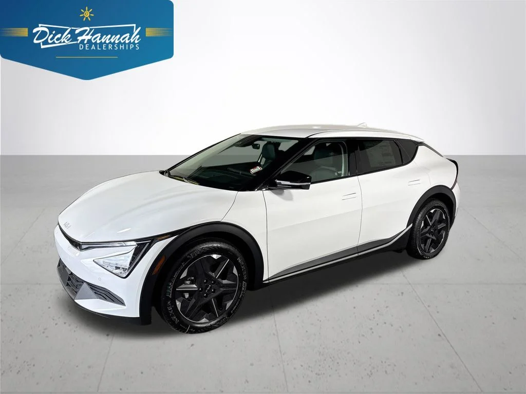 2026 Kia EV6 Light L/R AWD's photo
