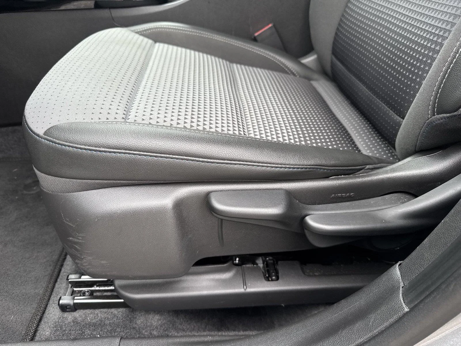Used 2025 Sterling Gray Metallic Chevrolet LT image 10
