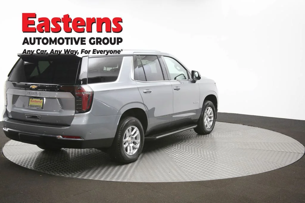 Used 2025 Gray Chevrolet LT image 44