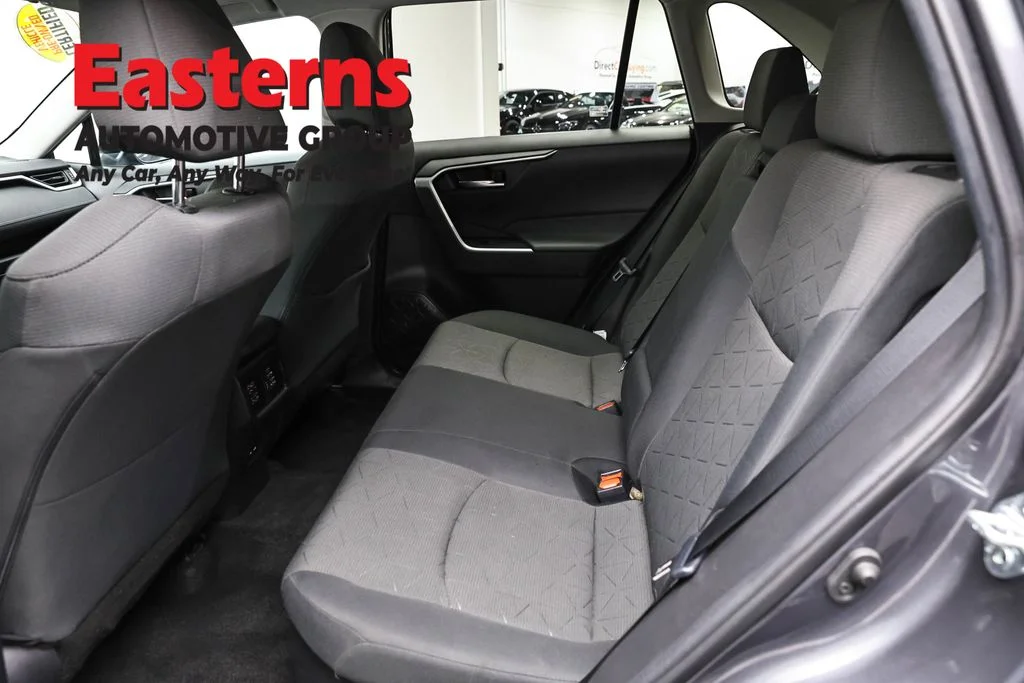 Used 2021 Gray Toyota XLE image 21