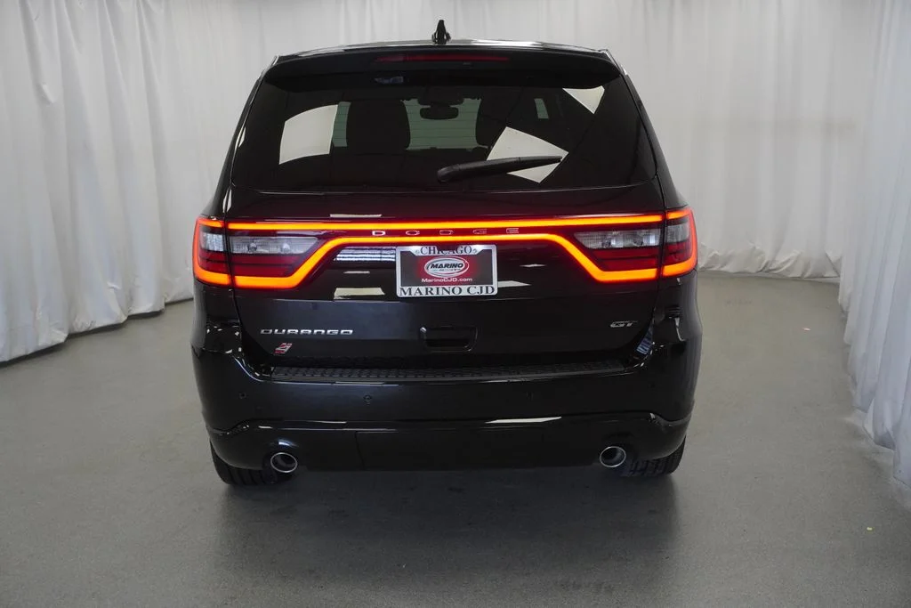 New 2026 Diamond Black Clear-Coat Exterior Paint Dodge GT image 10