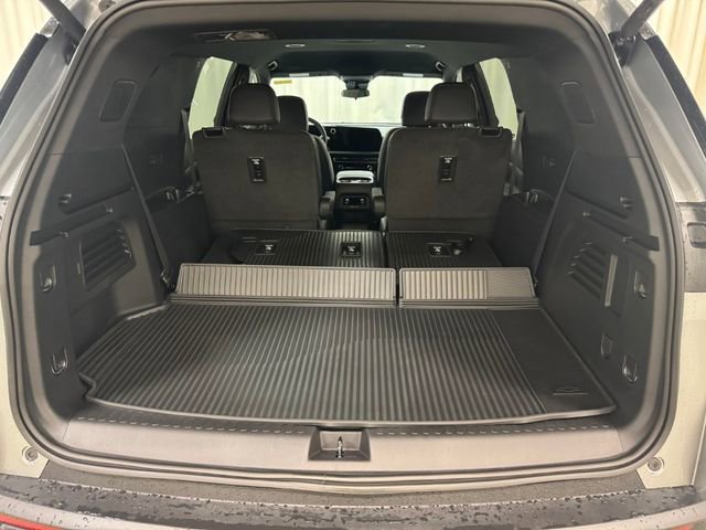 2026 Chevrolet Traverse LT - Photo 36