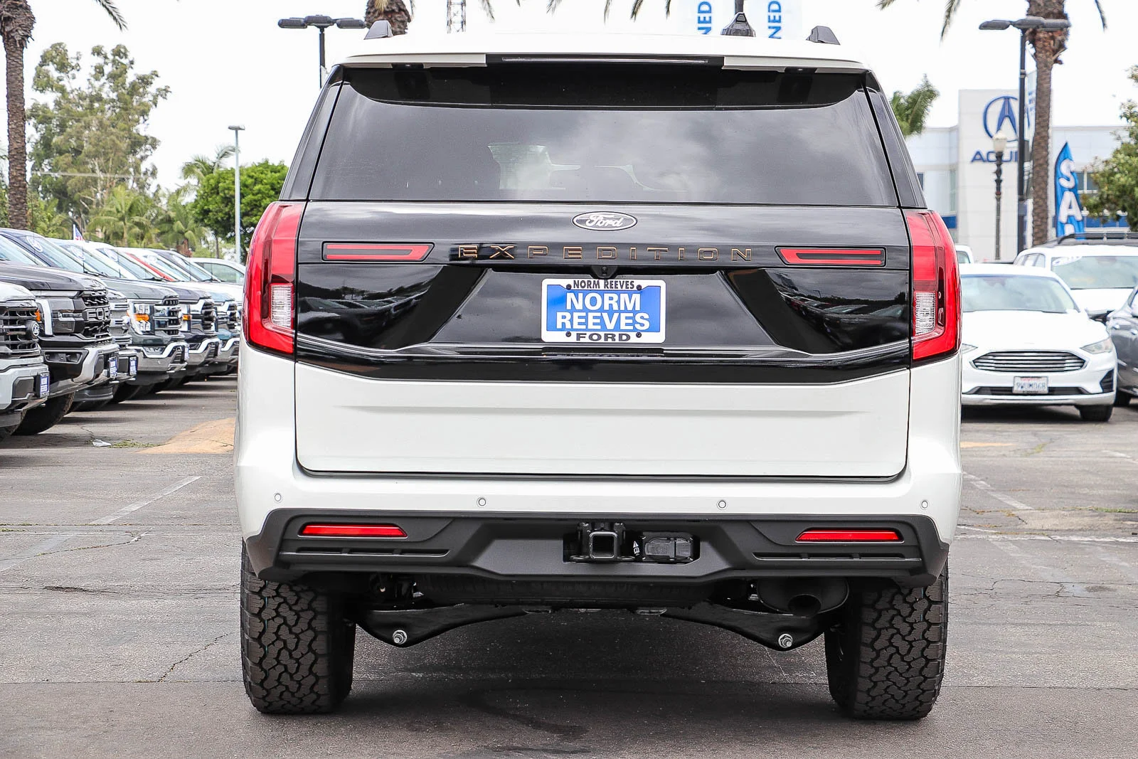 New 2026 Star White Metallic Tri-Coat Ford Tremor® image 7
