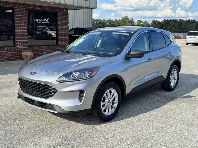 2022 Ford Escape SE photo 2