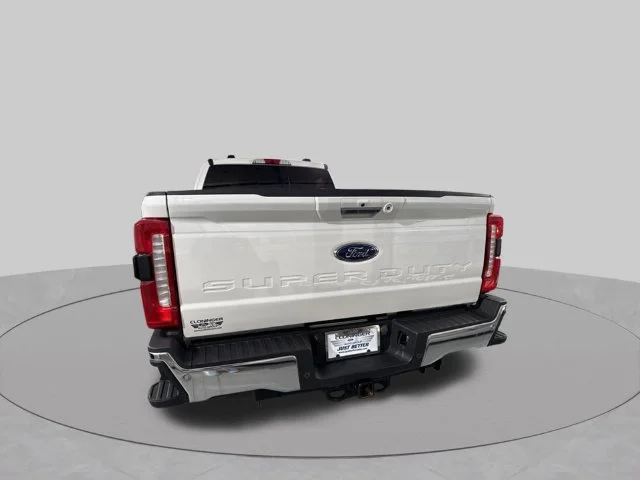 Used 2024 White Ford Lariat image 9