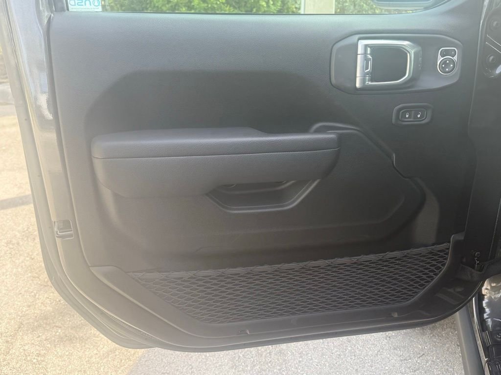 2025 Jeep Gladiator Rubicon - Photo 29