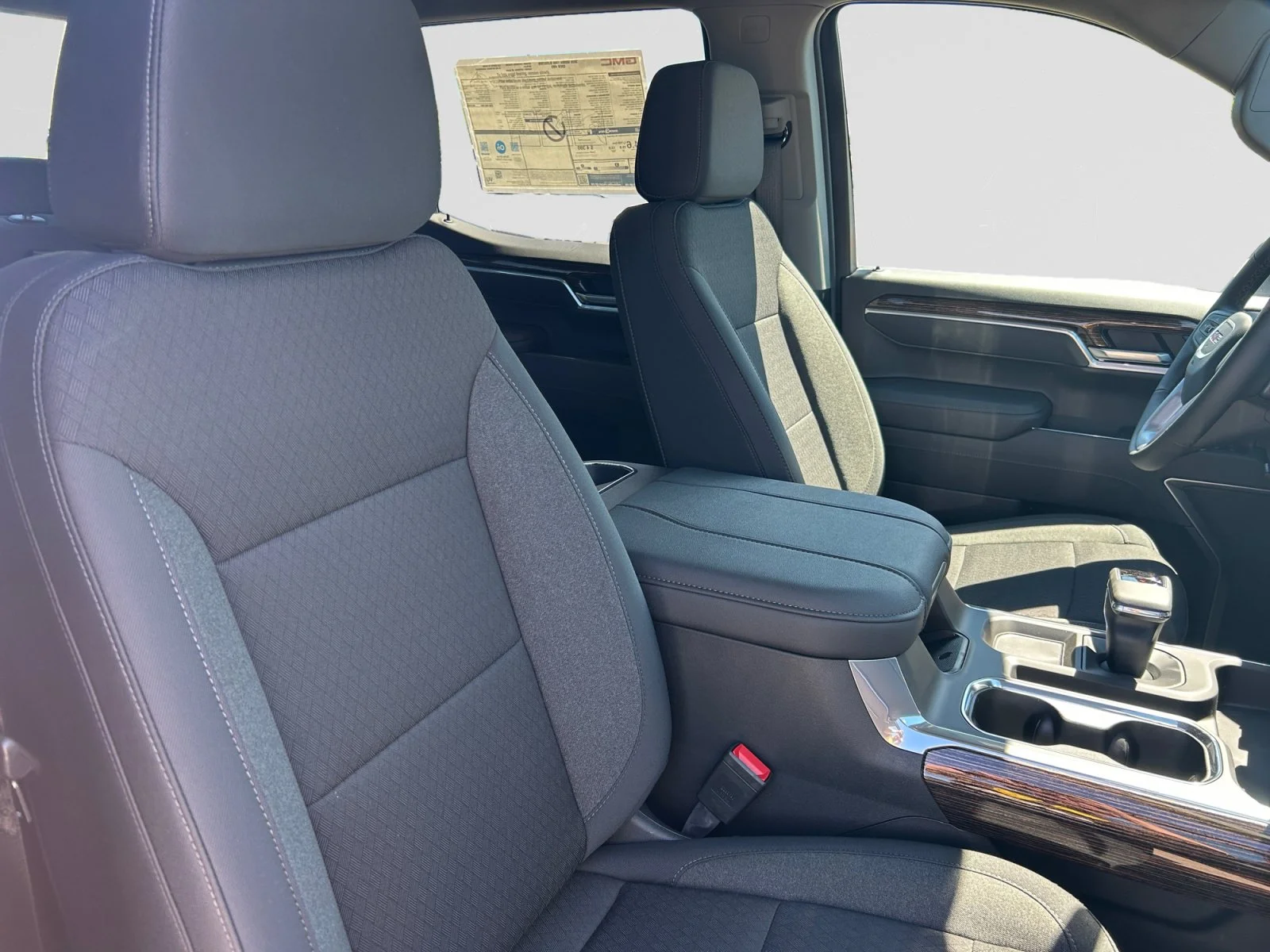 New 2026 Sterling Metallic GMC Elevation image 11