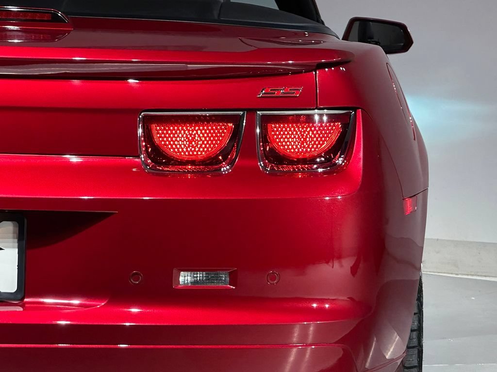 Used 2012 Crystal Red Tintcoat Chevrolet 2SS image 34