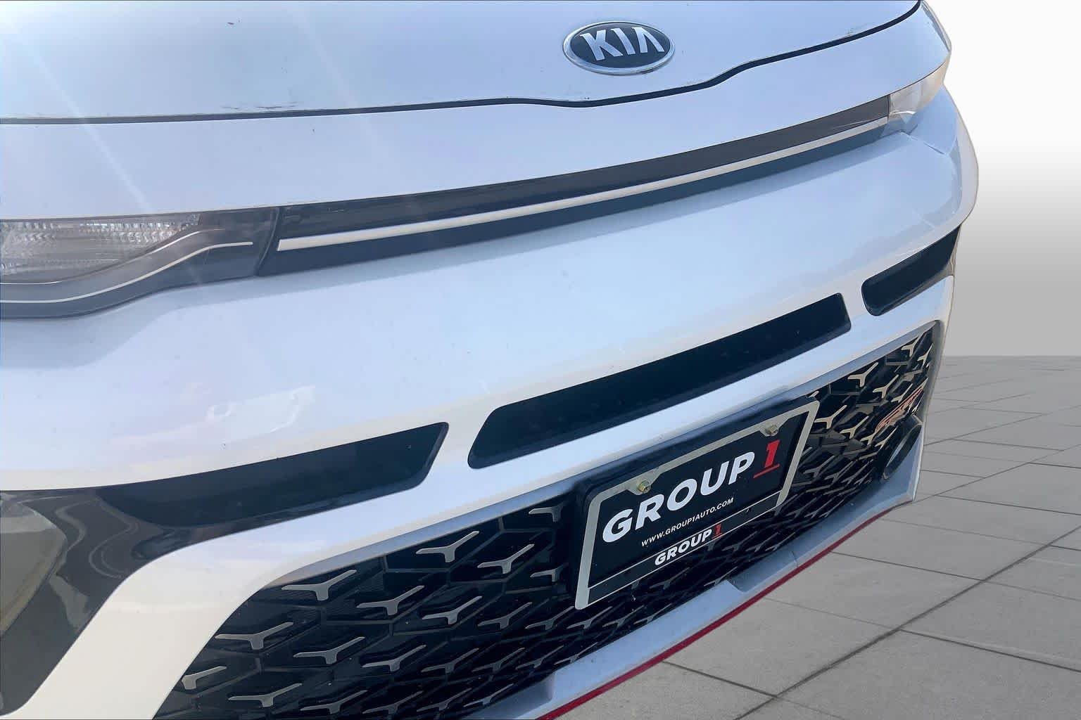 Used 2020 Snow White Pearl Kia GT-Line image 29