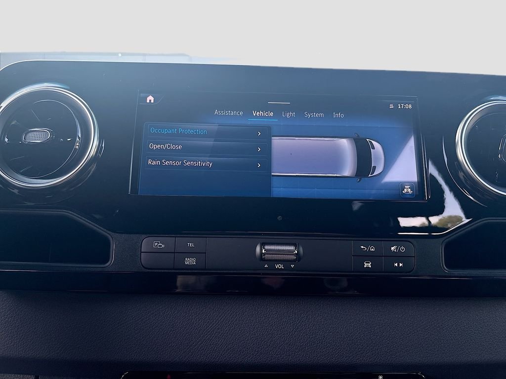 New 2026  Mercedes-Benz Passenger 170 WB image 40