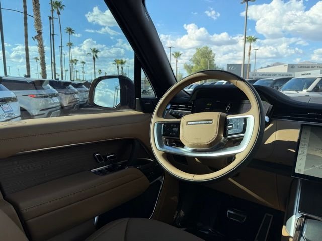New 2026 Belgravia Green Land Rover SE image 18