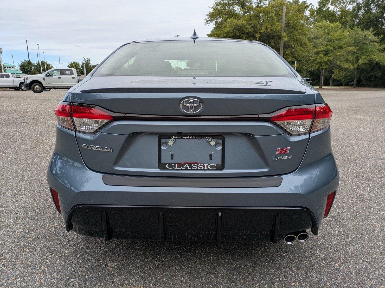 New 2026 Celestite Toyota Hybrid SE image 4