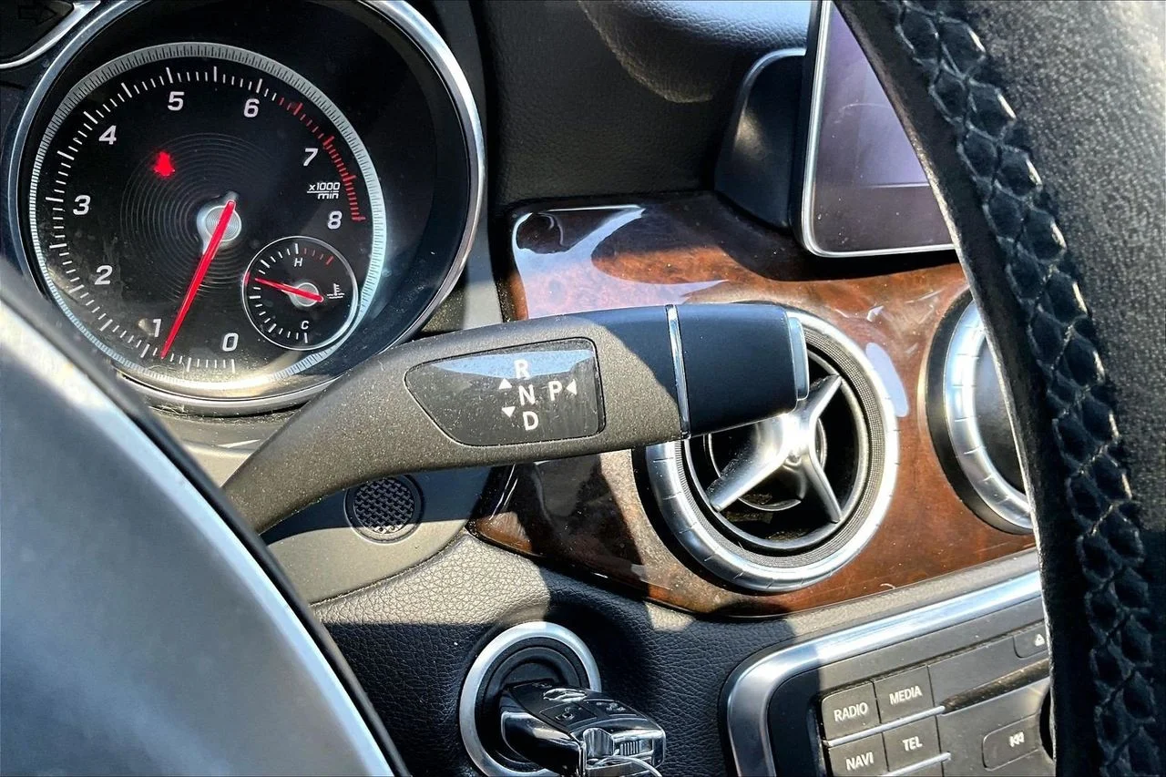 Used 2019 Gray Mercedes-Benz CLA 250 image 29