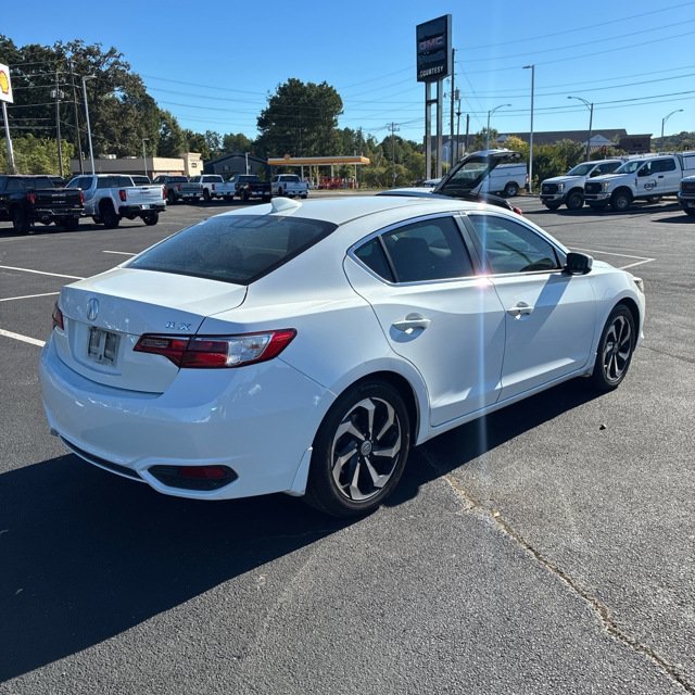 Used 2017 White Acura Premium Package image 5