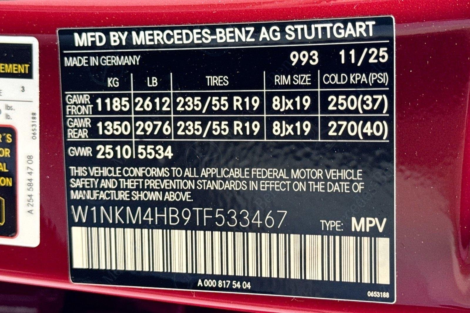 New 2026 Manufaktur Patagonia Red Metallic Mercedes-Benz GLC 300 image 30