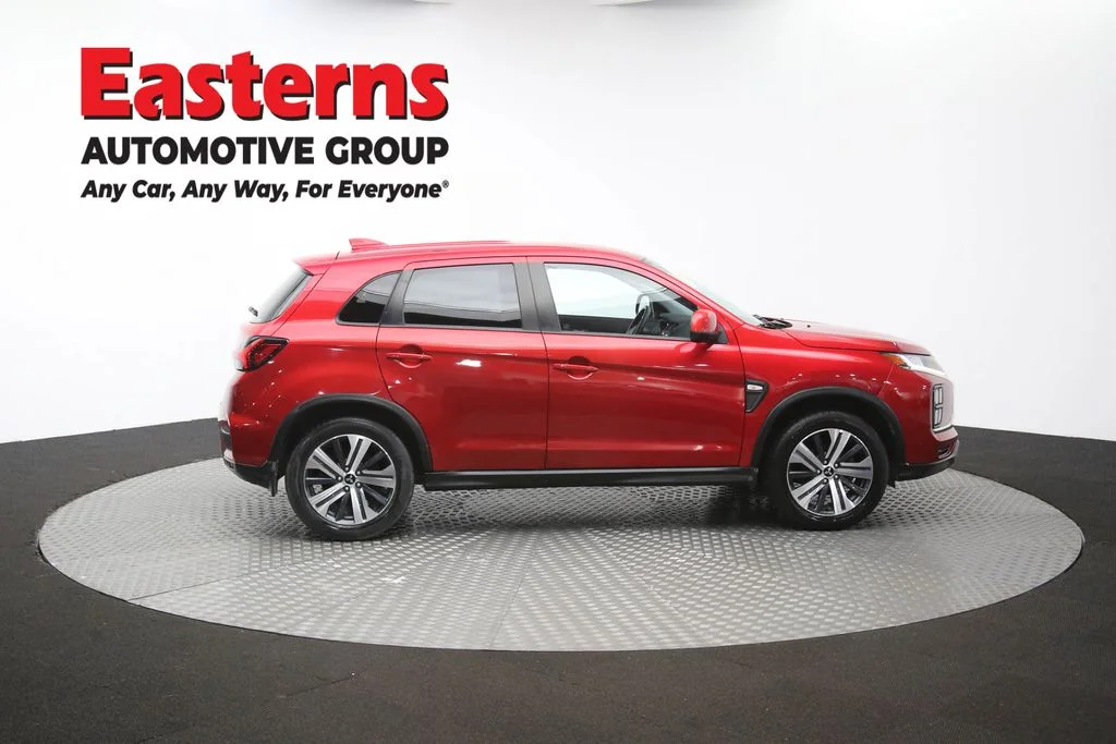 Used 2023 Red Mitsubishi 2.0 ES image 42