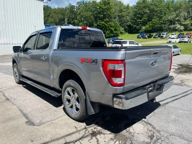 Used 2022 Silver Ford Lariat image 8